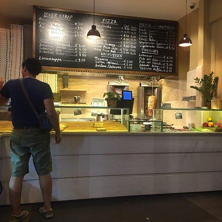 HERNALS. Kebap Pizza